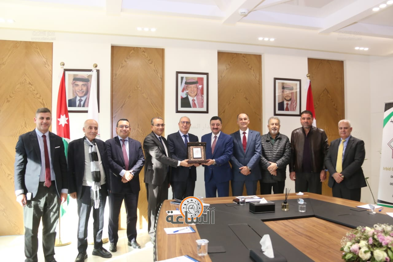 Madar Al-Saa Images 0.976475147477538