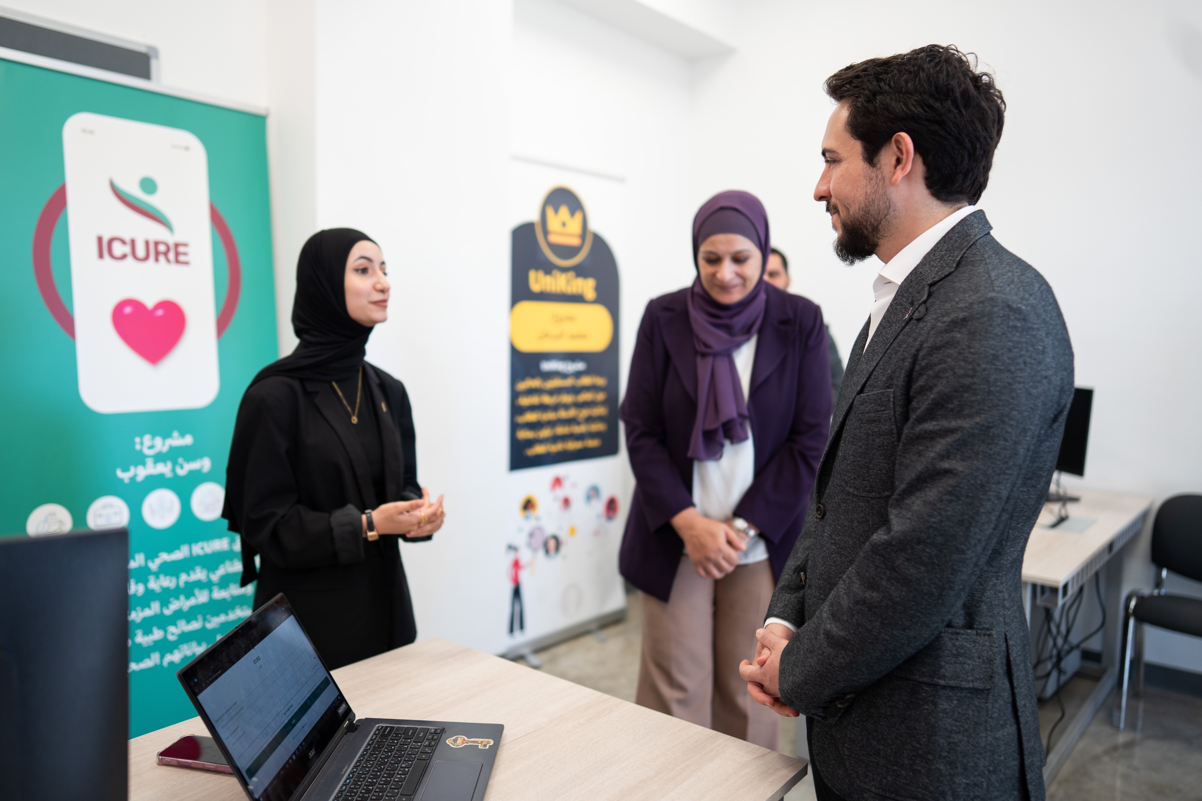 Madar Al-Saa Images 0.3162677024890078