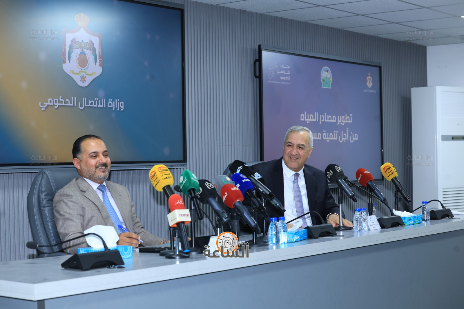 Madar Al-Saa Images 0.701780451835898