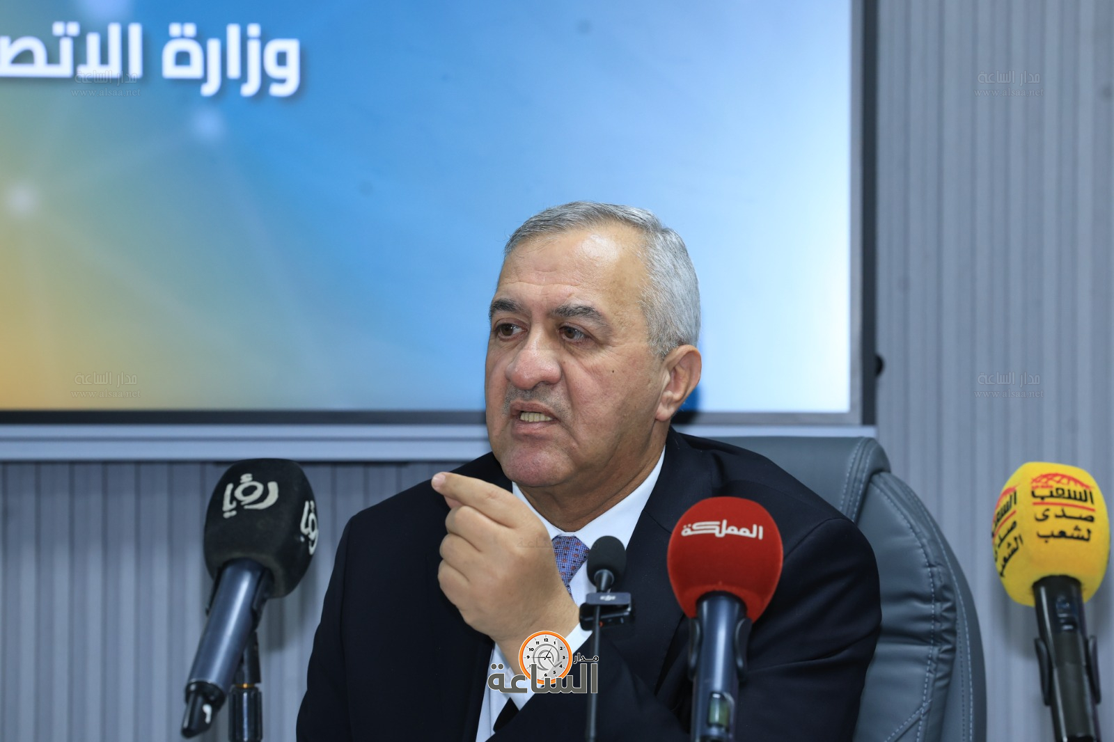 Madar Al-Saa Images 0.8262668300219647