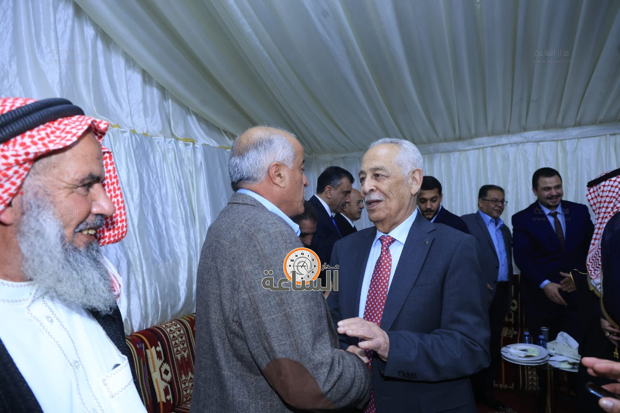 Madar Al-Saa Images 0.4842402687344022