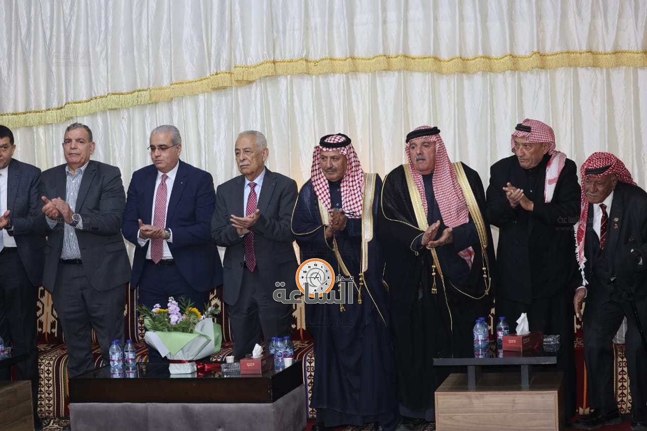 Madar Al-Saa Images 0.36173365939726754