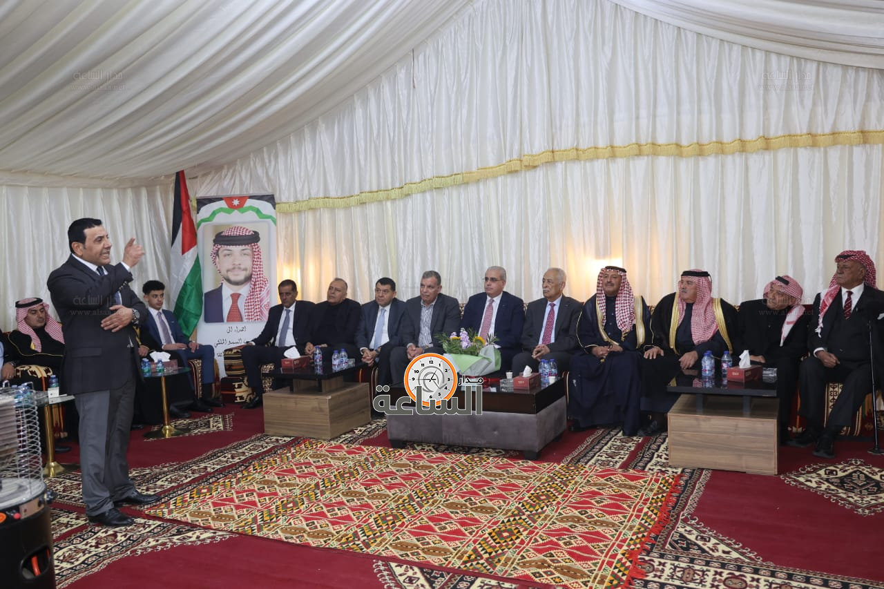 Madar Al-Saa Images 0.4229201359561062