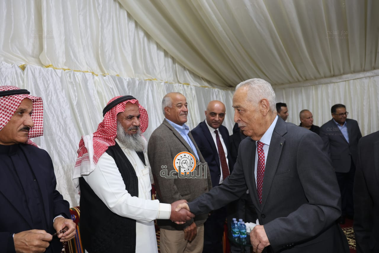 Madar Al-Saa Images 0.6081902629655208