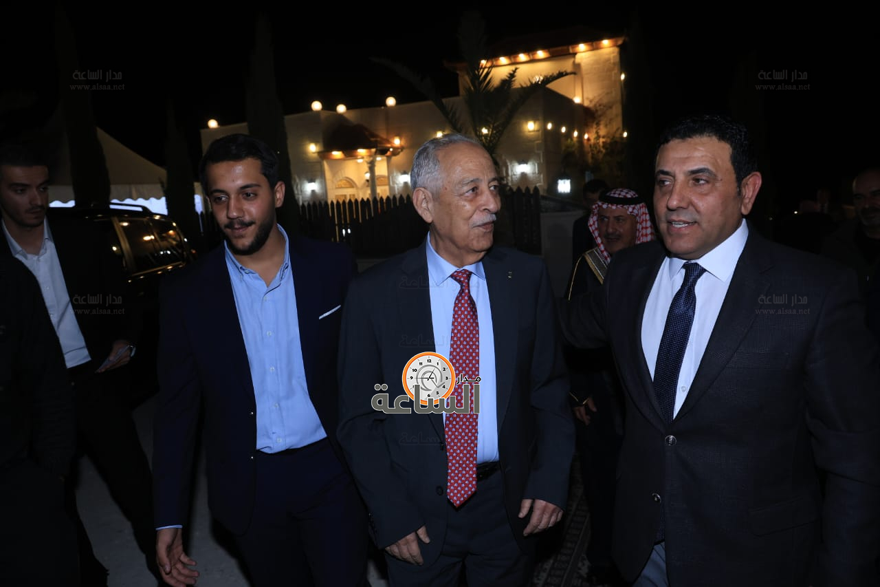 Madar Al-Saa Images 0.9611357494820724