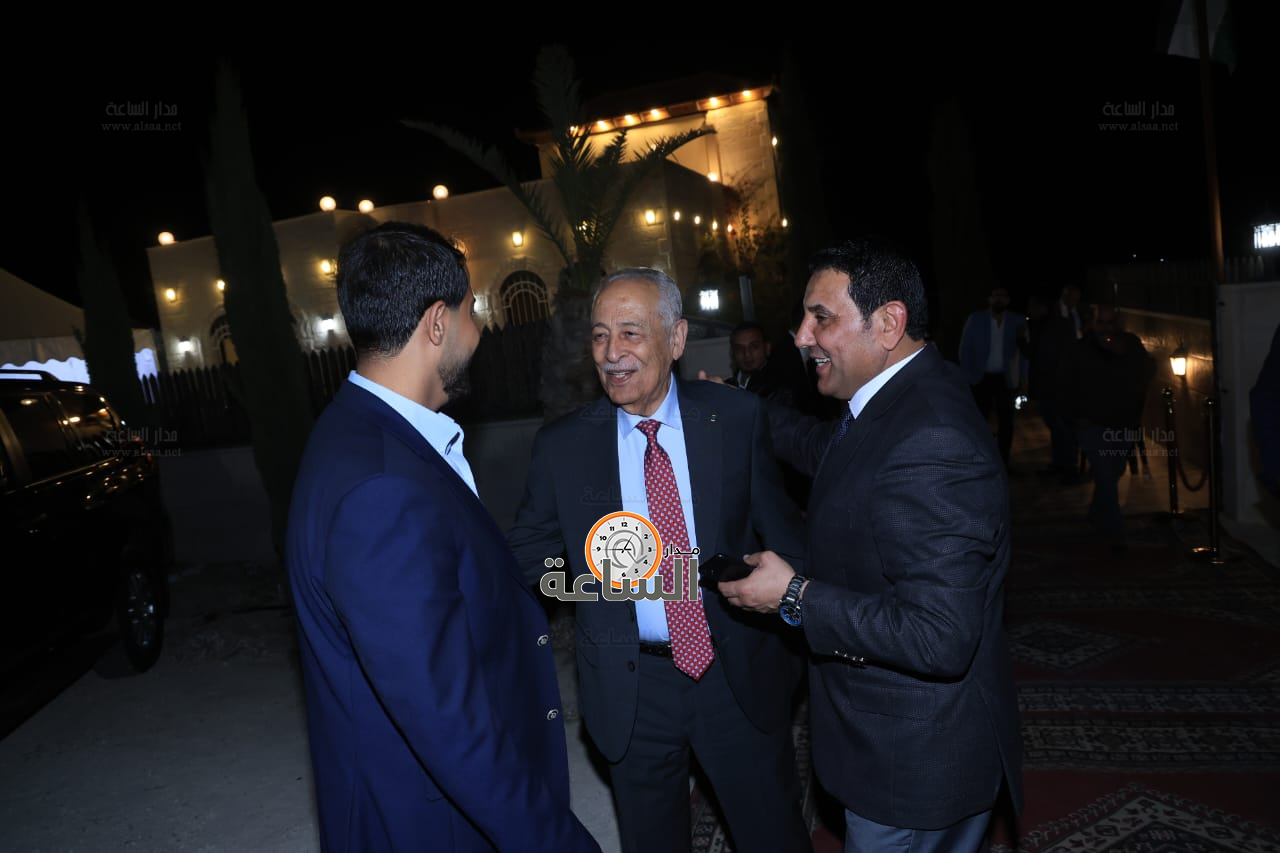 Madar Al-Saa Images 0.4497093264797729