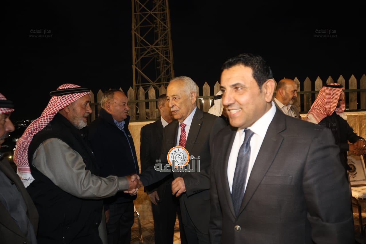 Madar Al-Saa Images 0.9440678836595995