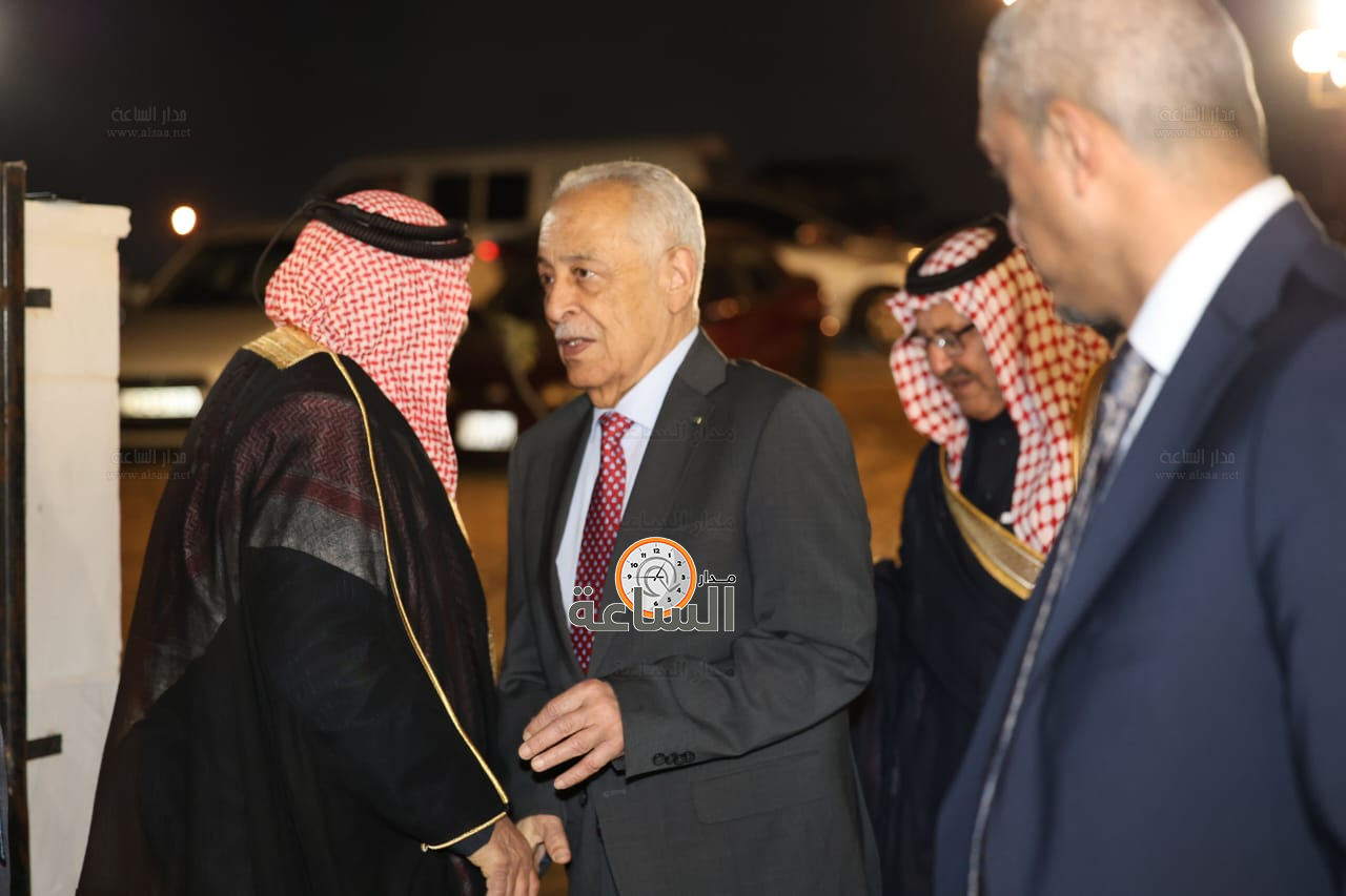 Madar Al-Saa Images 0.40977572659066563