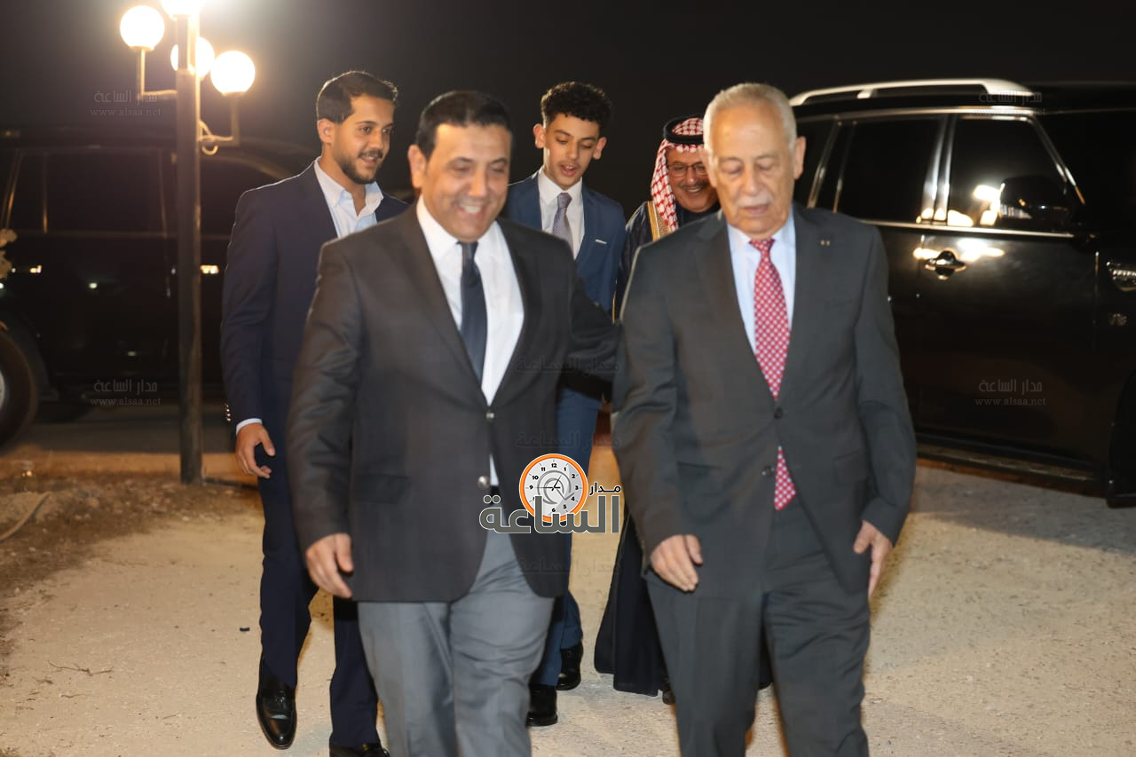 Madar Al-Saa Images 0.09397204902427525