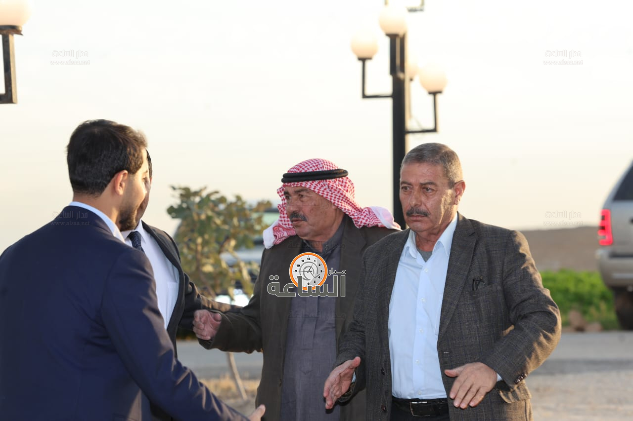 Madar Al-Saa Images 0.05222808009508895