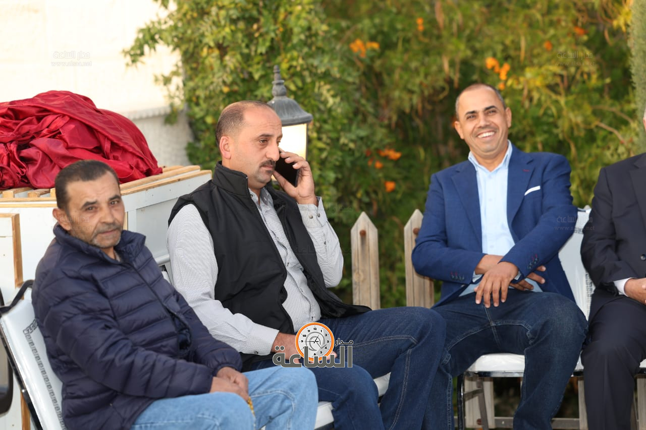 Madar Al-Saa Images 0.36285034706073316