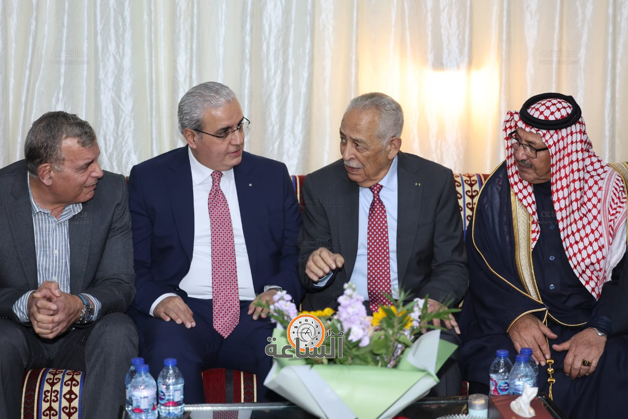 Madar Al-Saa Images 0.897081551921728