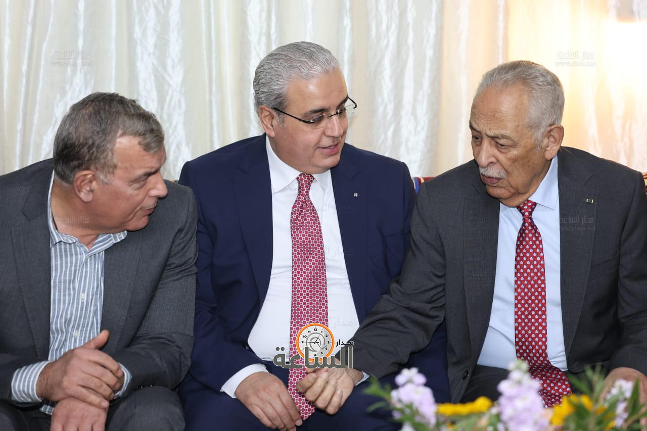 Madar Al-Saa Images 0.19864006162672776