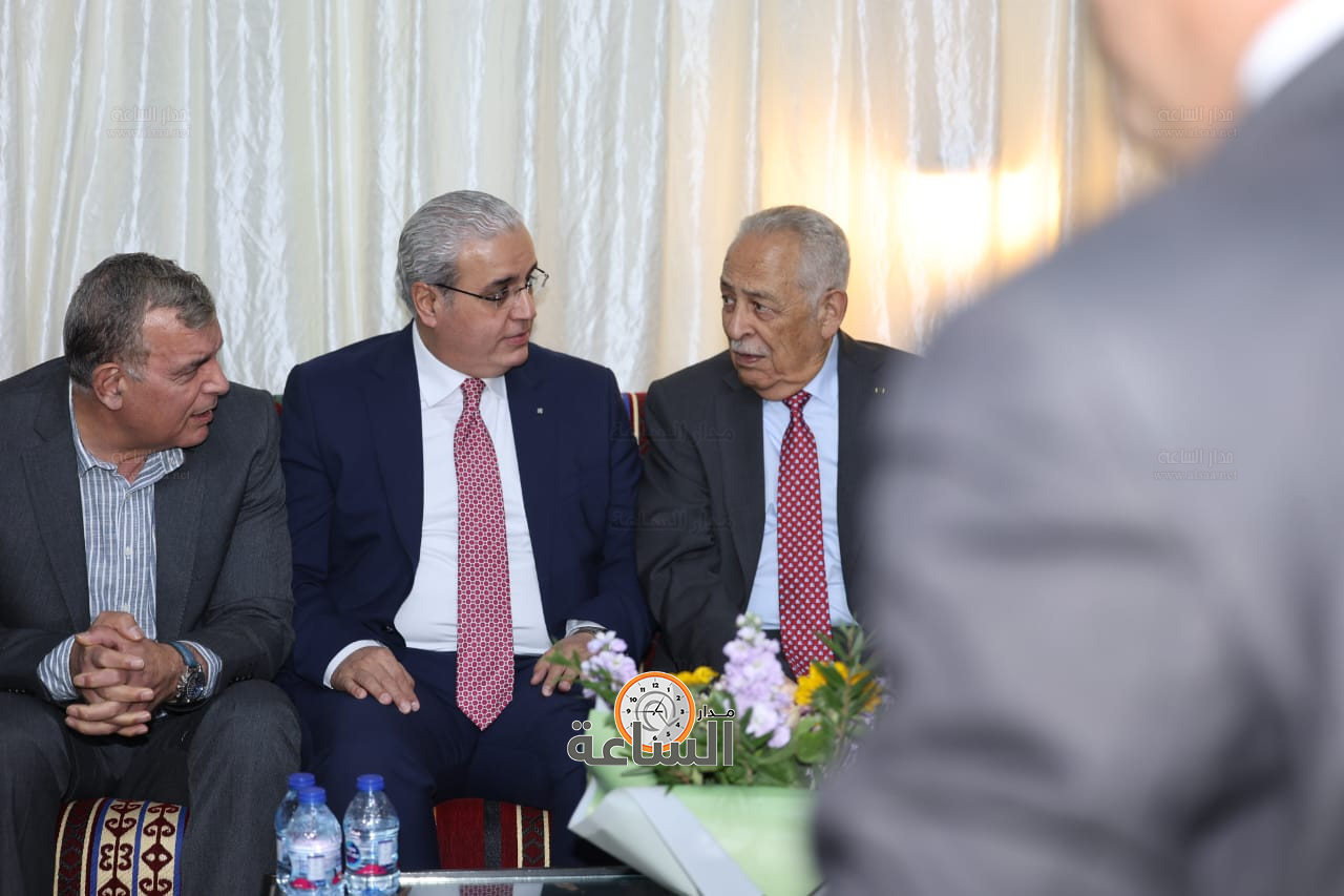 Madar Al-Saa Images 0.055168798551900045