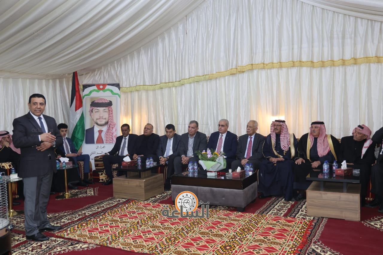 Madar Al-Saa Images 0.6832168172771818