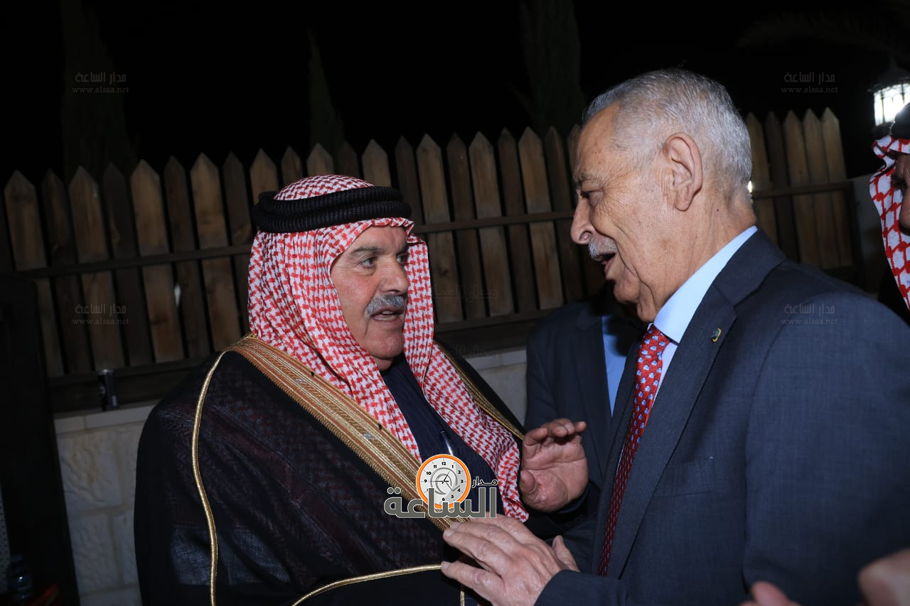 Madar Al-Saa Images 0.07375072442678188