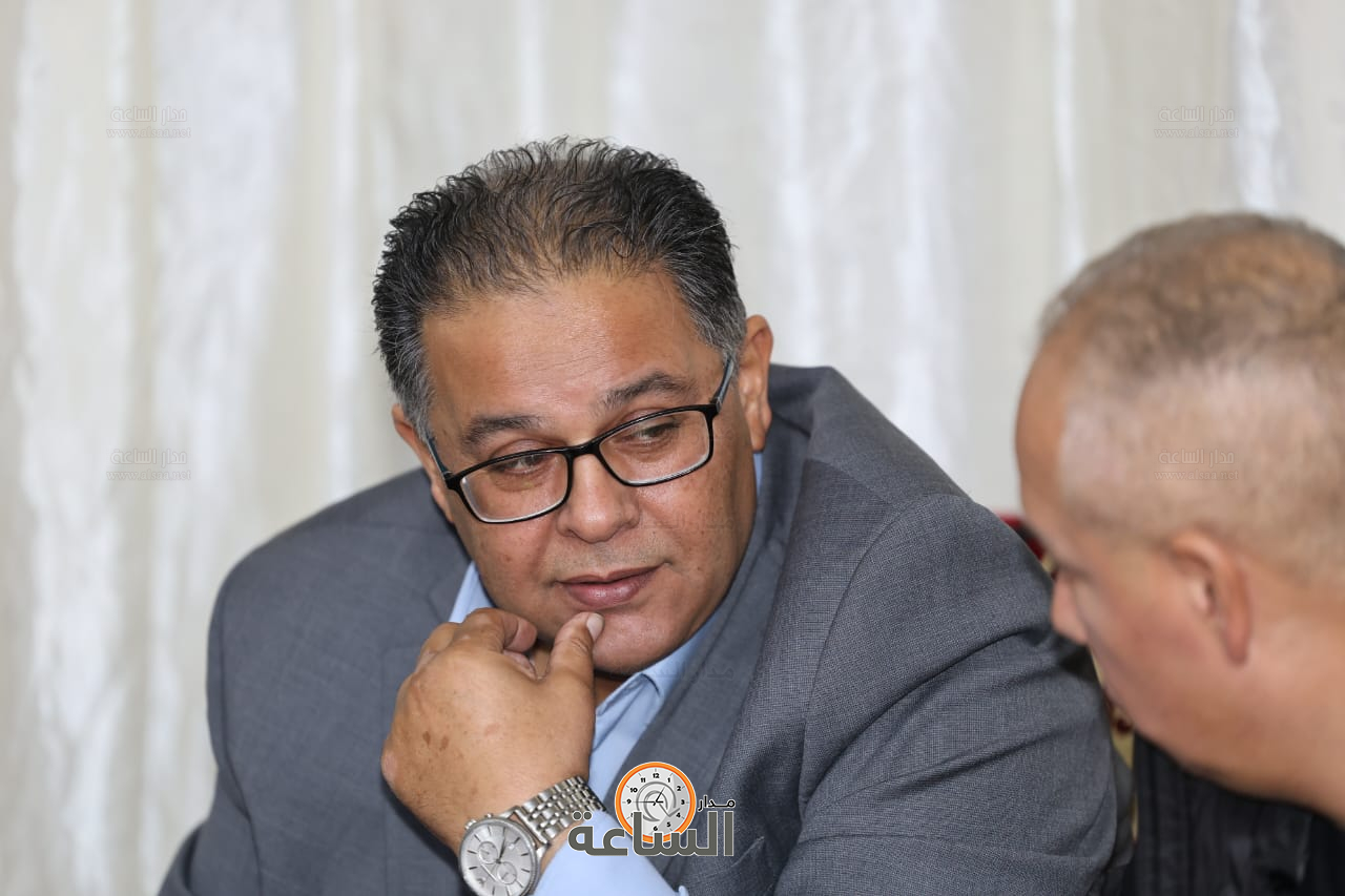 Madar Al-Saa Images 0.2083505643356608