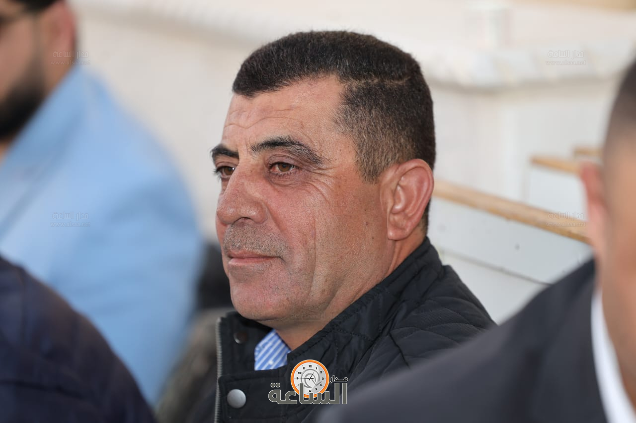 Madar Al-Saa Images 0.535144848764411