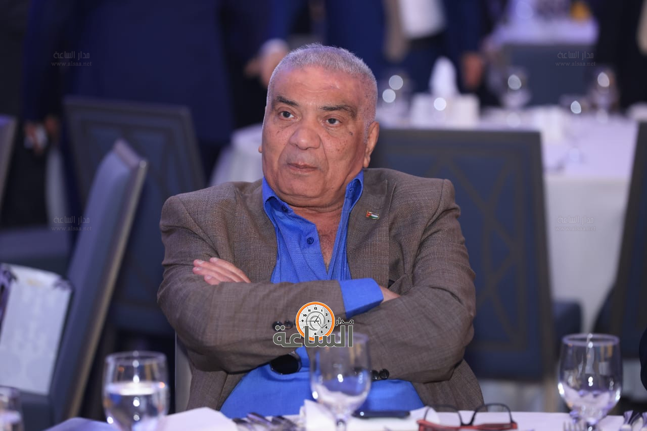 Madar Al-Saa Images 0.651746272890092