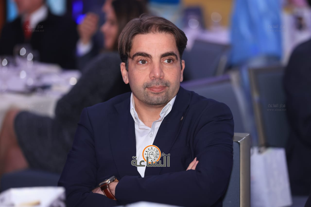 Madar Al-Saa Images 0.6365623441412958