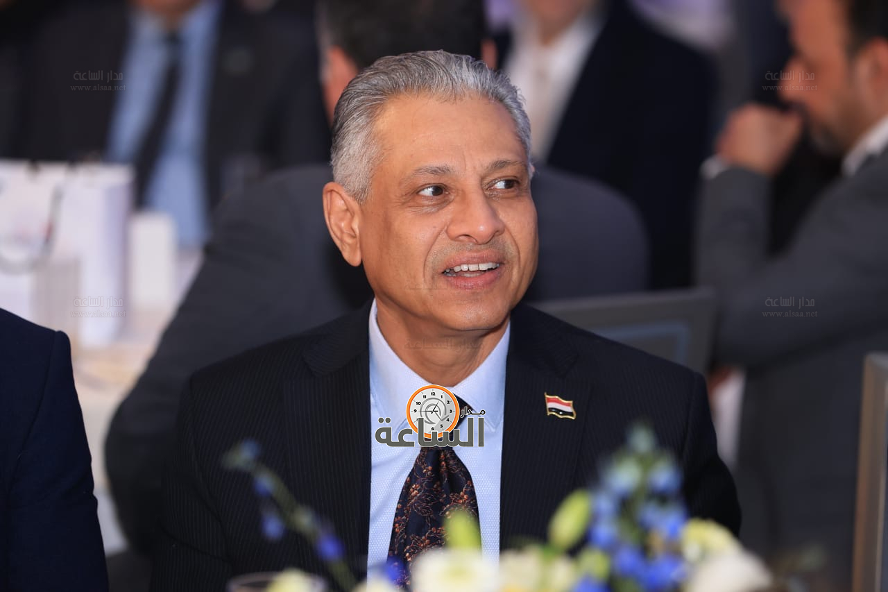 Madar Al-Saa Images 0.16945009538406097