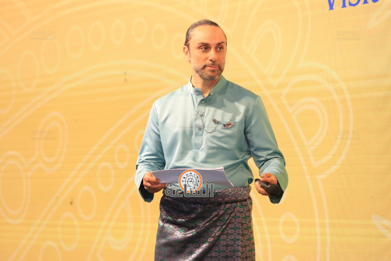 Madar Al-Saa Images 0.8803030086078054