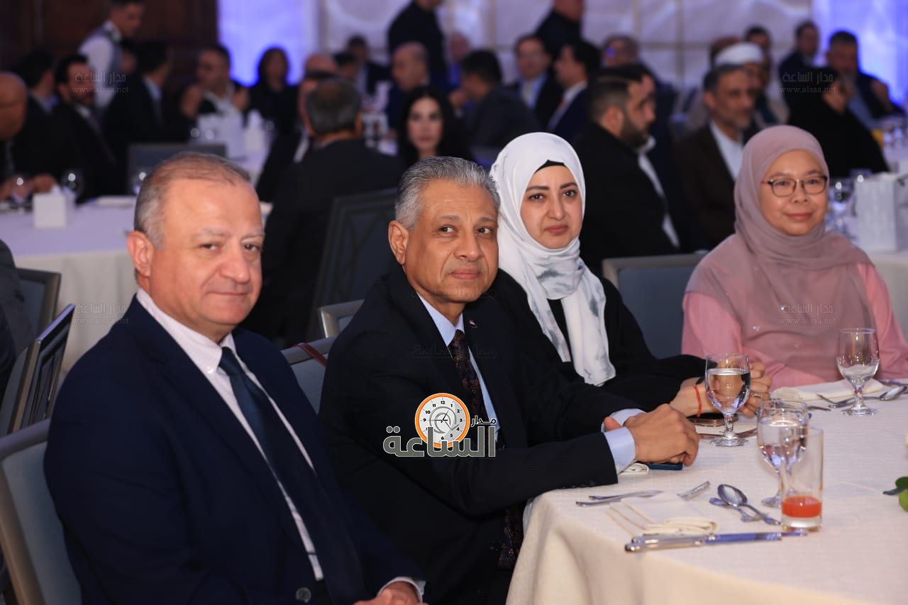 Madar Al-Saa Images 0.8659381369937206