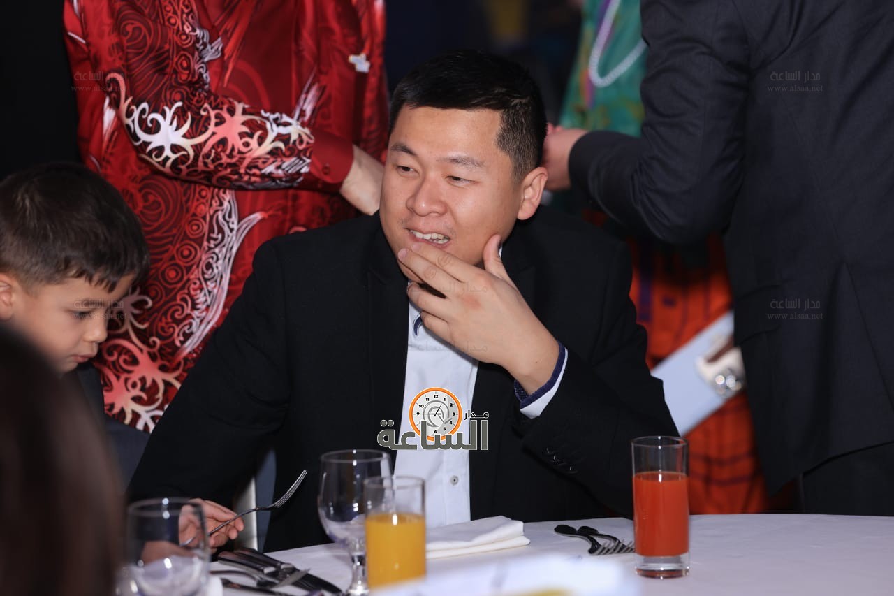 Madar Al-Saa Images 0.7259963965881824