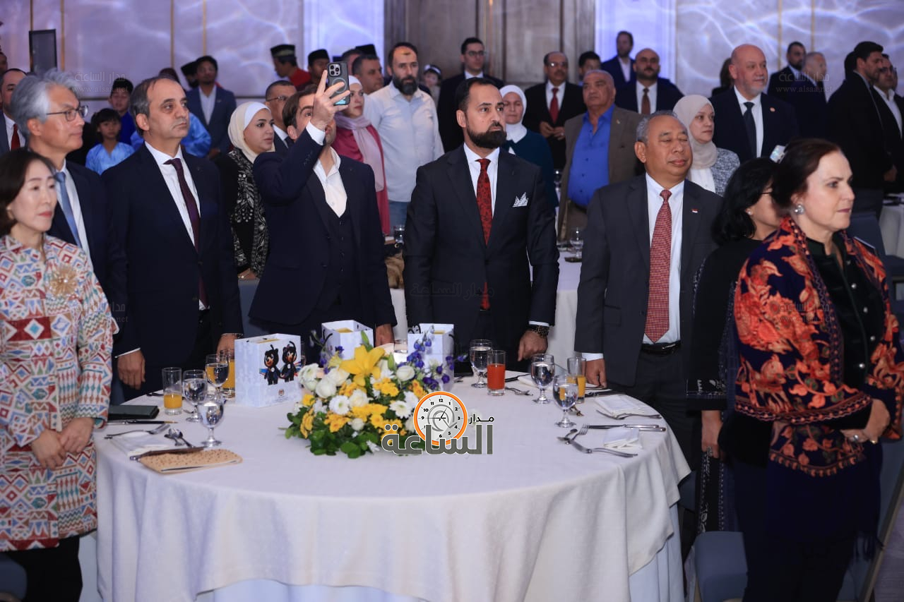 Madar Al-Saa Images 0.487864897390905