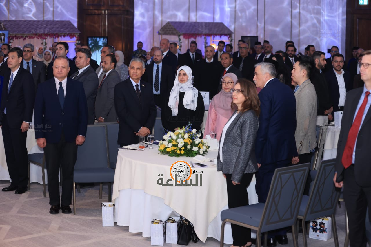 Madar Al-Saa Images 0.2750908290592543