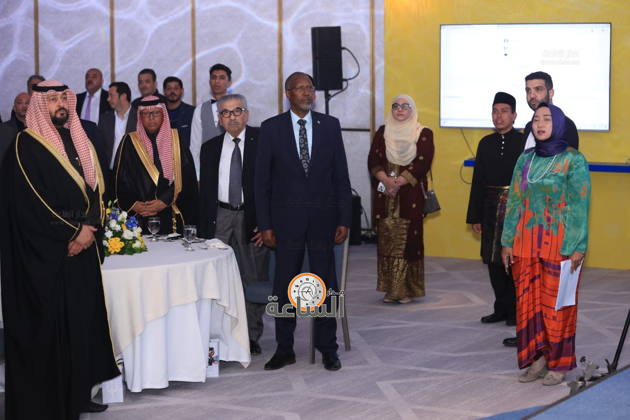 Madar Al-Saa Images 0.45589612133076374