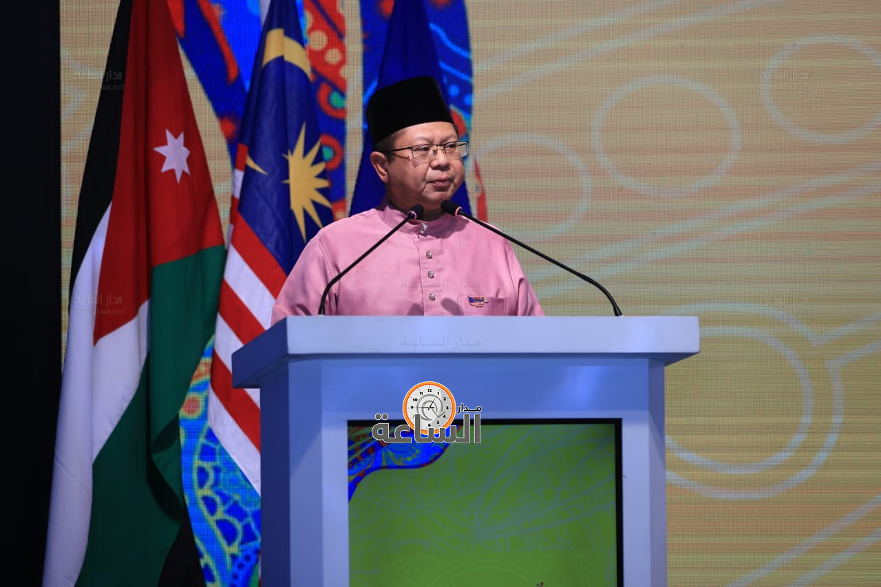 Madar Al-Saa Images 0.7506430316670755