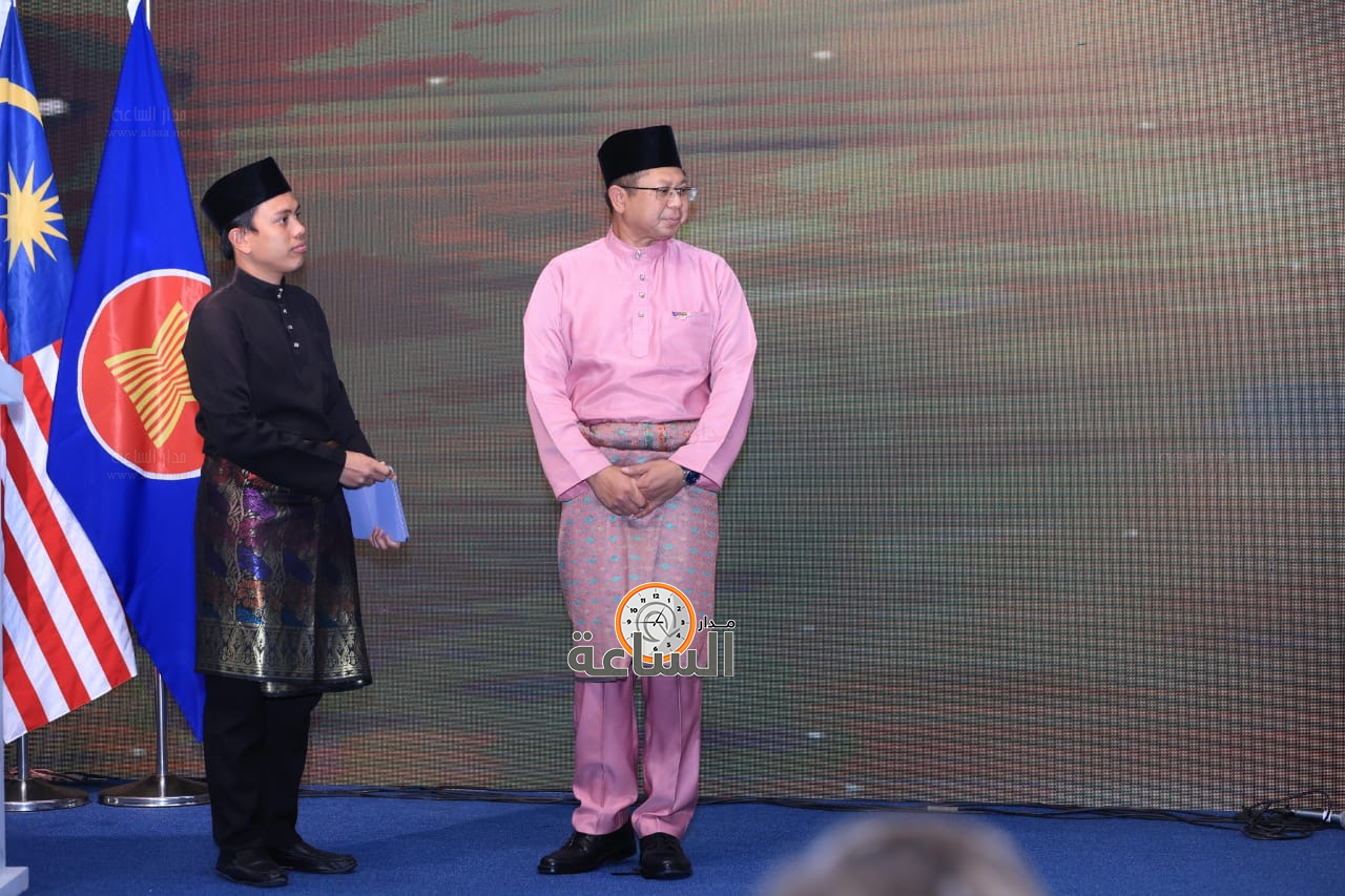 Madar Al-Saa Images 0.2767127003531099