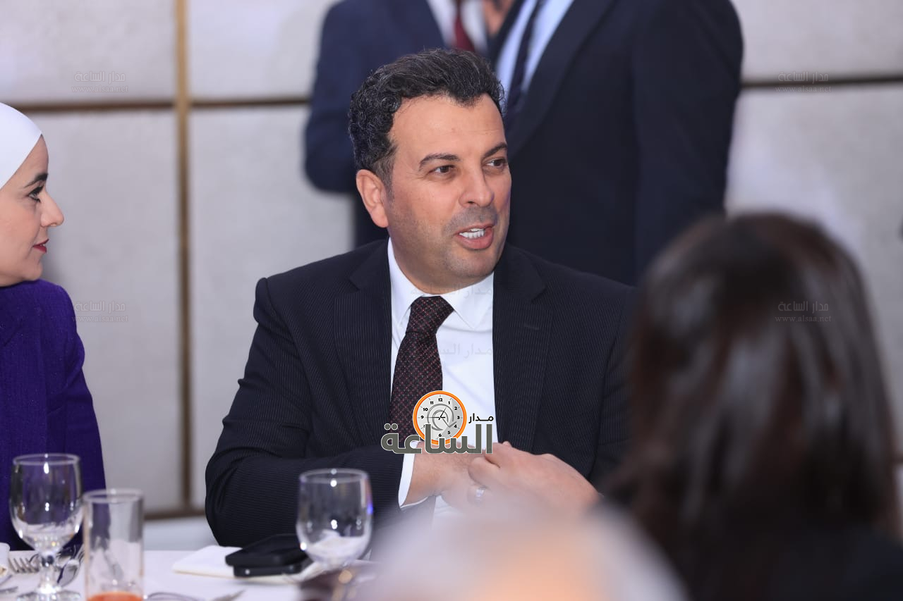 Madar Al-Saa Images 0.4708127934498292