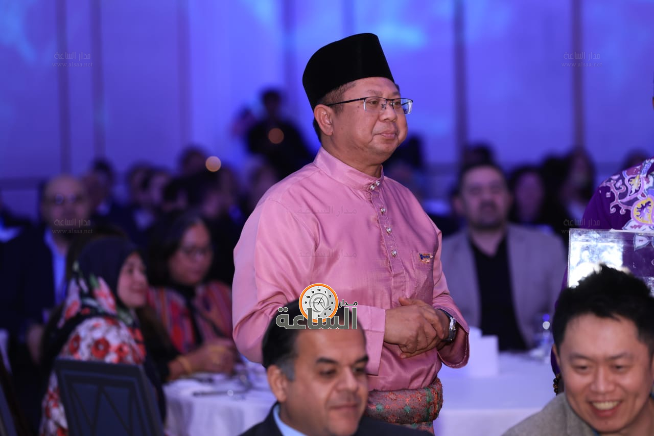 Madar Al-Saa Images 0.21359410390129852