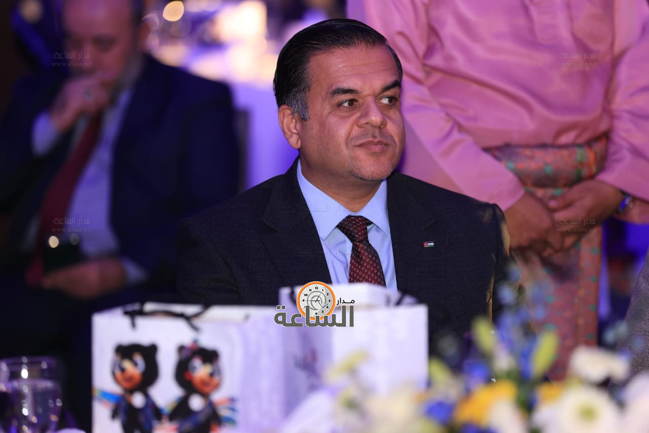 Madar Al-Saa Images 0.3562099830779386