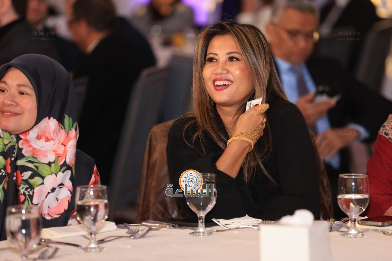 Madar Al-Saa Images 0.9790808267130596