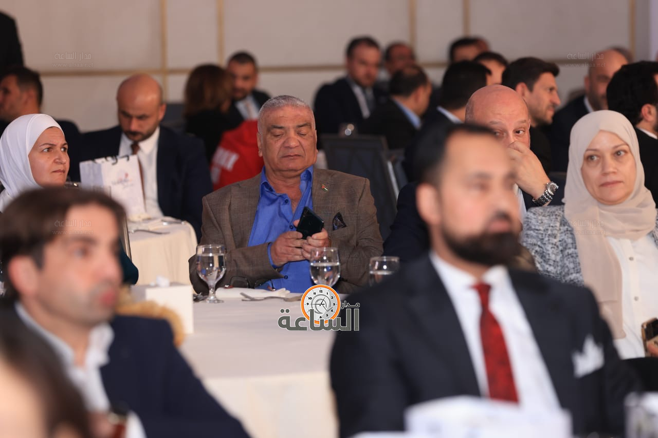 Madar Al-Saa Images 0.34060015761457174