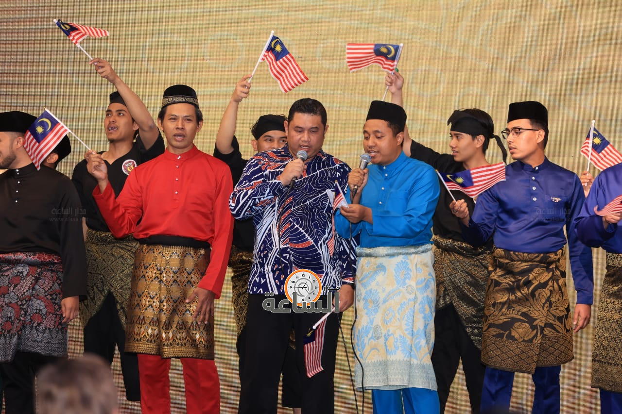 Madar Al-Saa Images 0.9147364467945095