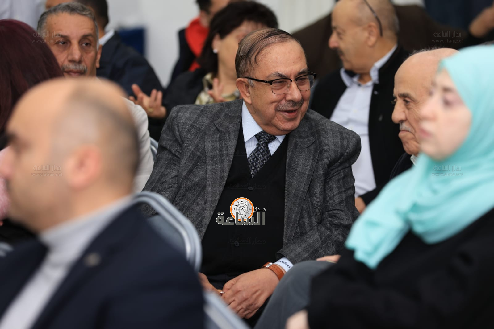 Madar Al-Saa Images 0.2310206495146565