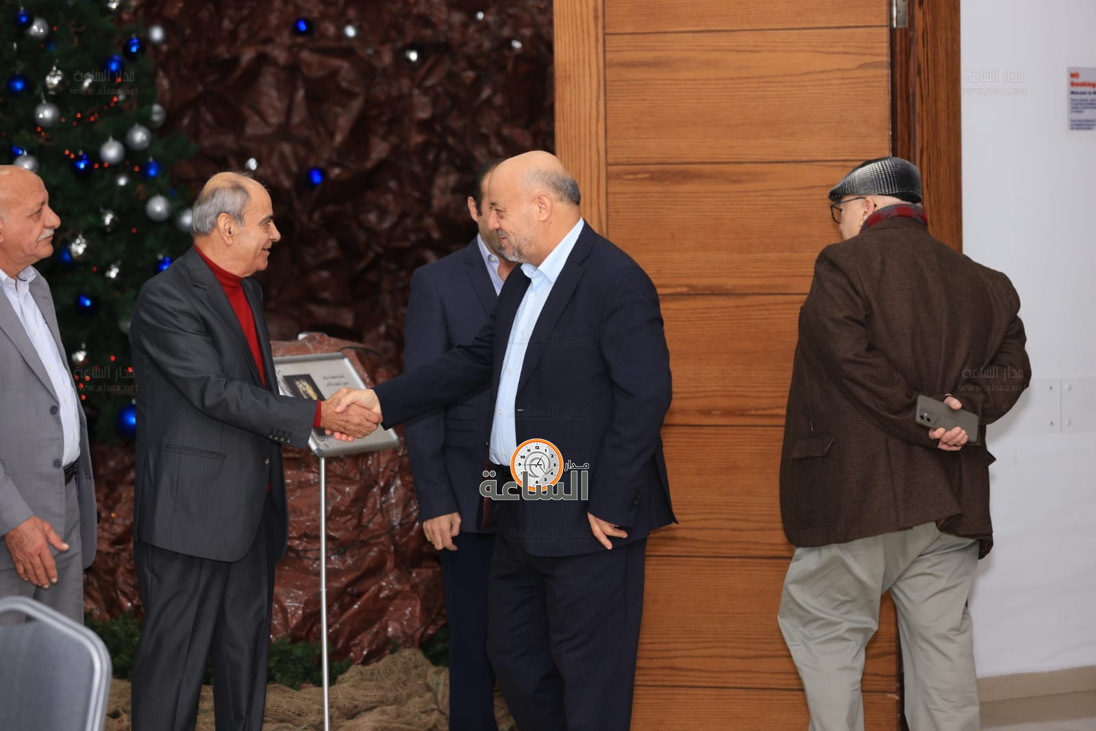 Madar Al-Saa Images 0.9942440897663876