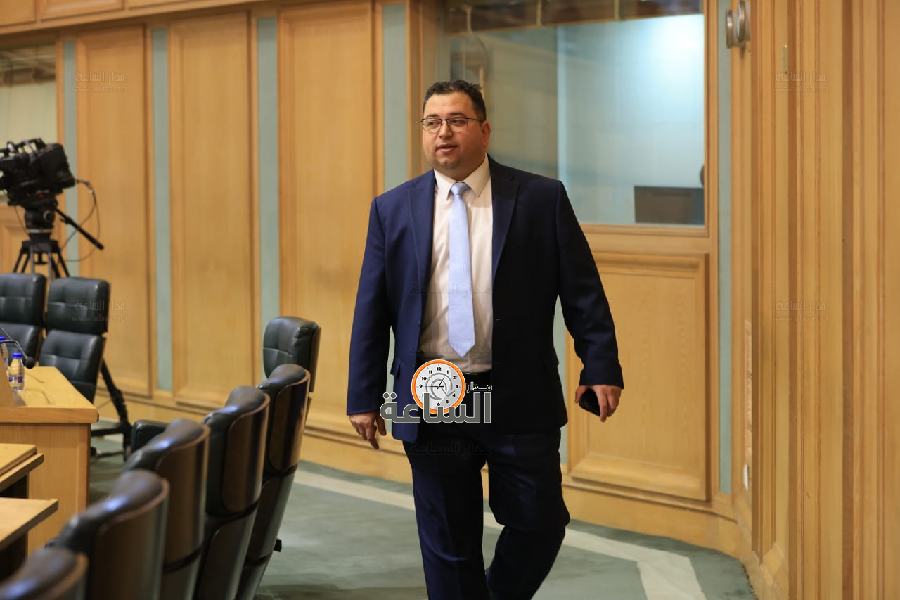 Madar Al-Saa Images 0.8725730450632285