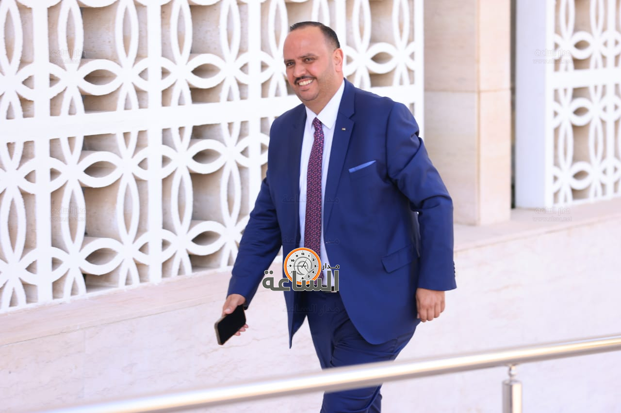 Madar Al-Saa Images 0.8474419951519848