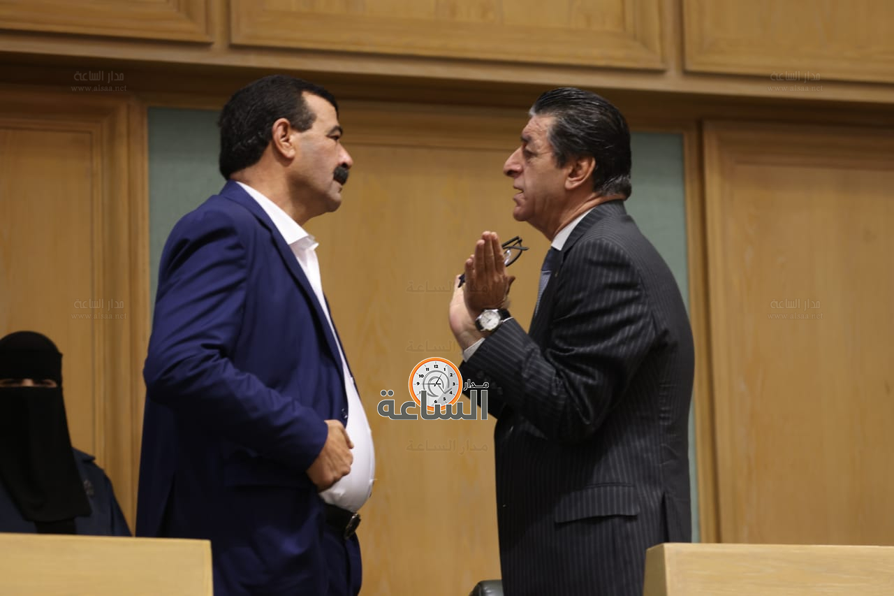 Madar Al-Saa Images 0.7766020557598367