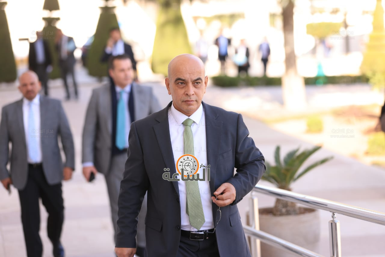 Madar Al-Saa Images 0.064076961675679