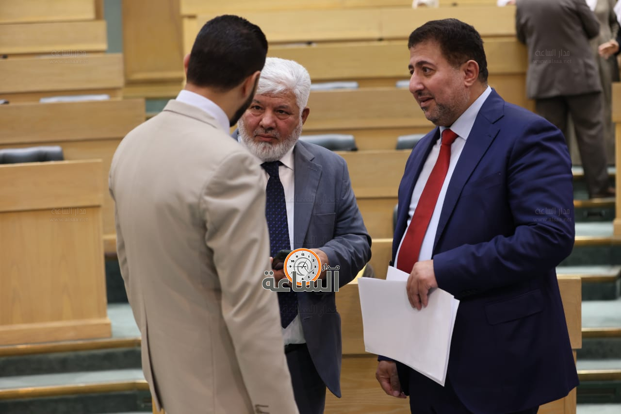 Madar Al-Saa Images 0.47431158013519126