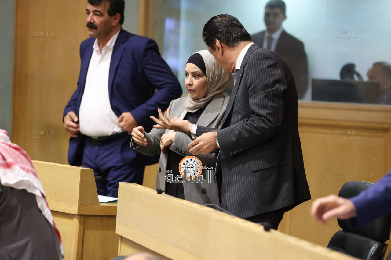 Madar Al-Saa Images 0.8178015399466501