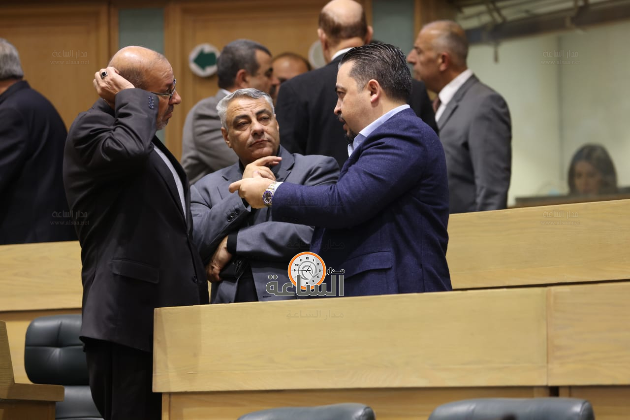 Madar Al-Saa Images 0.6042846889742755