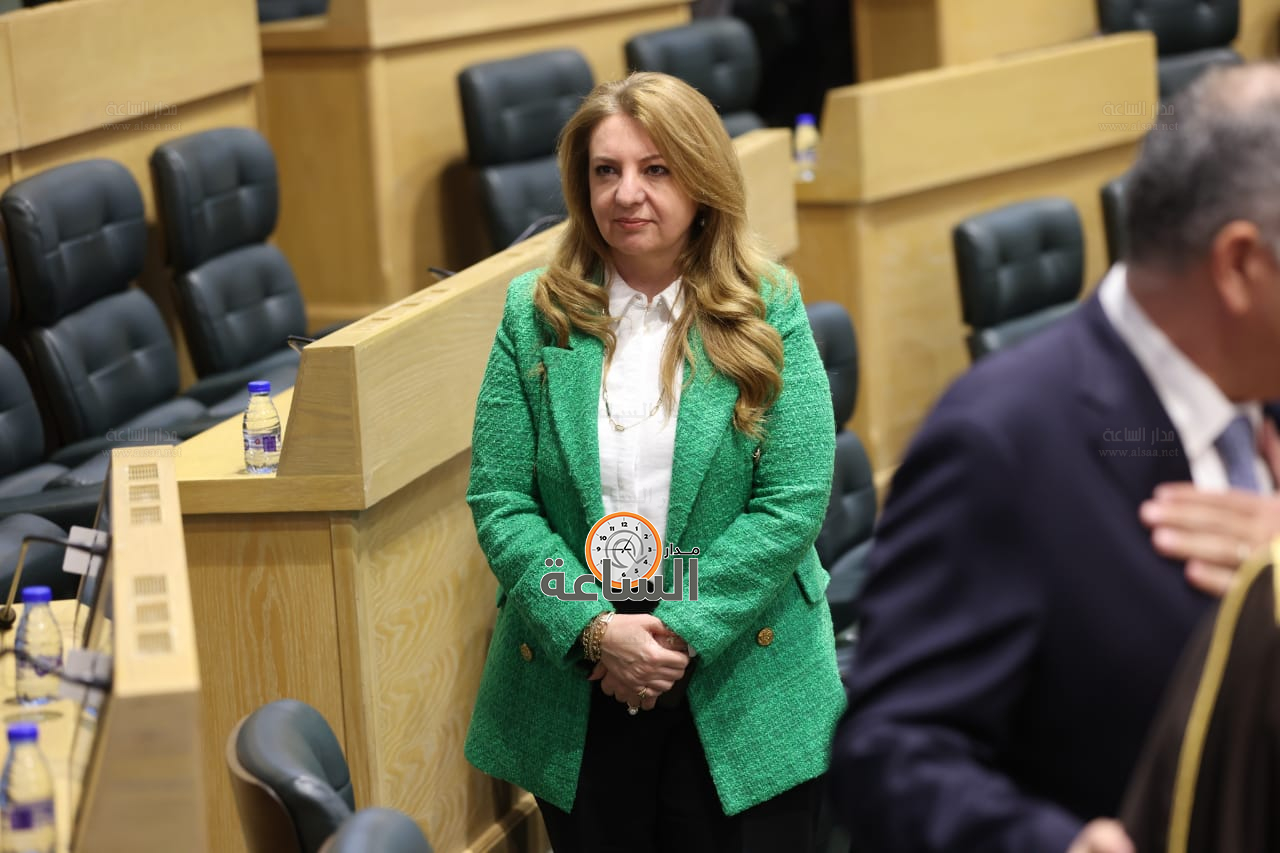 Madar Al-Saa Images 0.49519647807928135