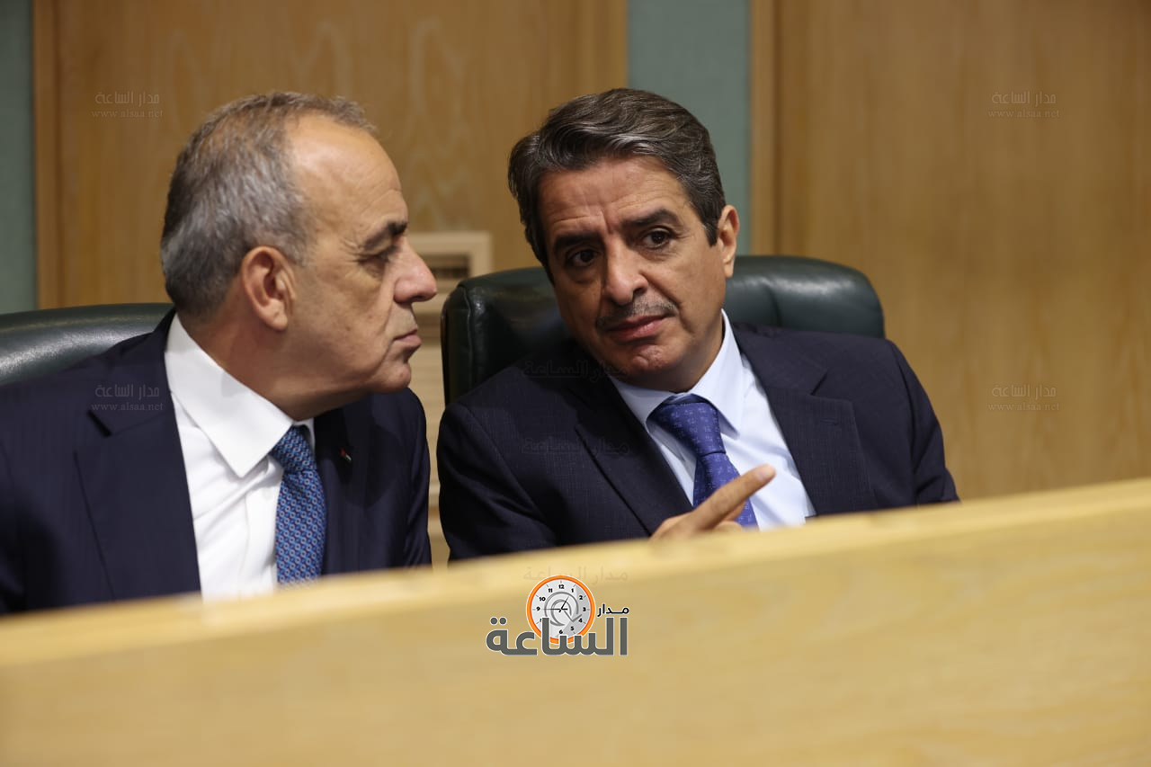 Madar Al-Saa Images 0.7914159252129058